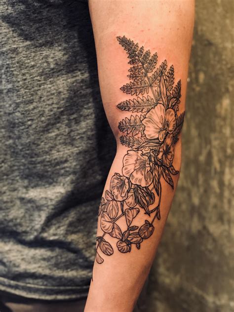 Maybe you would like to learn more about one of these? My first one! Done by Sophie C'est la Vie at Saved Tattoo ...