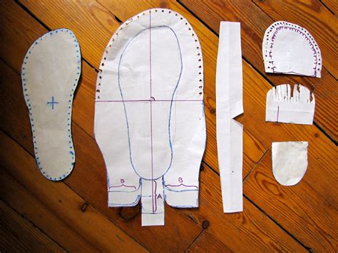 Of Dreams And Seams Making Moccasins With Full How To Diy