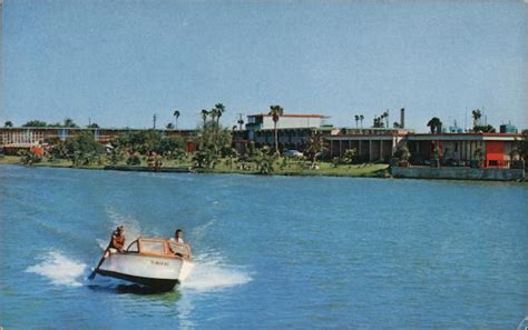 Fort Brown Motor Hotel And Apartments Brownsville Tx Postcard