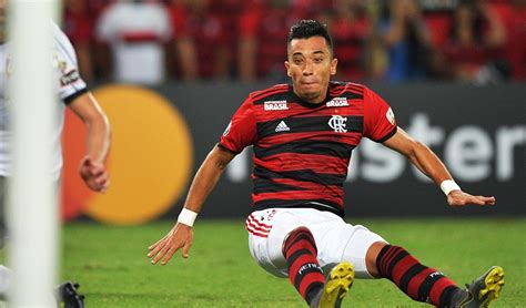 Futbolista profesional, empresa @glevelibague @criaderofg13. Fredy Guarin Seleccion Colombia - Fredy Guarin Y Su ...