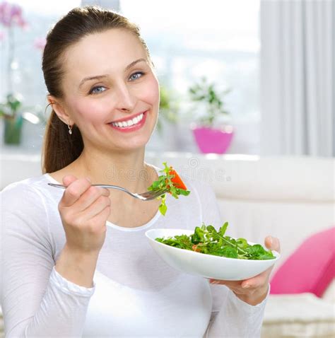 Woman Eating Salad Stock Image Image Of Healthy Beautiful 24797141