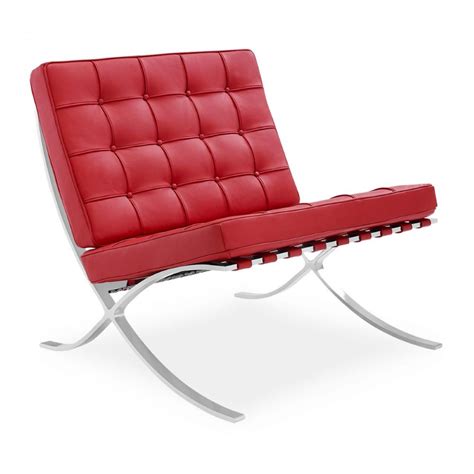 The building still amazes with its modernity and the metal chair lined with black leather ultimately became the example of modern design and a standard for expensive office furniture. Barcelona Style Sessel von Mies Van Der Rohe - Design Möbel