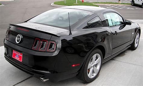 File2013 Ford Mustang Gt Rear View