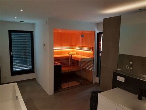 Rausfinden das neueste bilder von badezimmer münster hier, so du können holen sie sich die bild hier einfach. Sauna mit Glasfront im Badezimmer Die Saunawerkstatt ...