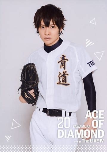 official photo male actor ren ozawa eijun sawamura kneecap uniform right hand glove