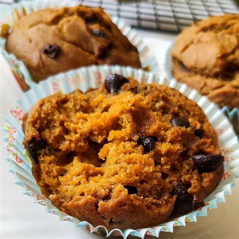 Vegan Chocolate Chip Pumpkin Muffins Quick And Easy Vegan Baking Recipe
