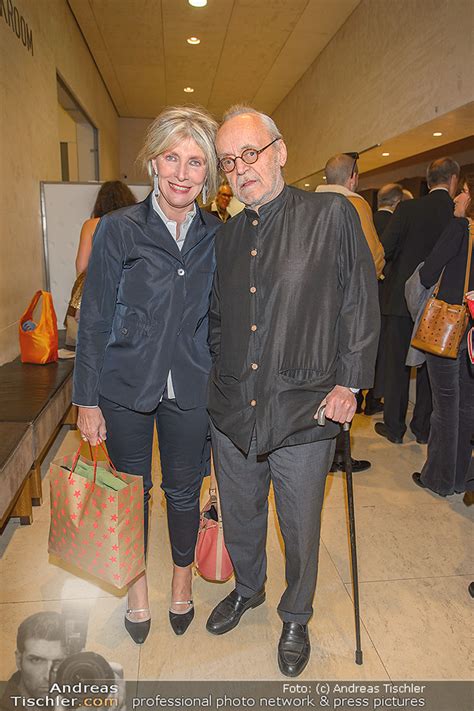 As of 1990 xenia hausner began concentrating on painting. Fundraising Dinner - Leopold Museum - Di 14.05.2019