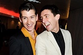 Watch Alex Turner and Miles Kane dancing in the CROWD during The ...