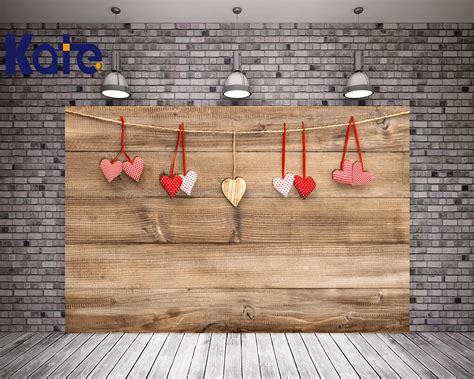 Kate Retro Wood Wall Photo Backdrop Red Love Valentines Day