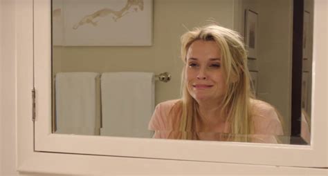 Home Again Trailer Reese Witherspoon Is Back In Romantic Comedy Mode