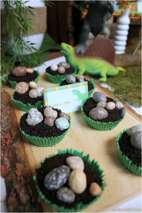 Dinosaur Themed 2nd Birthday Party Boy Birthday Party Ideas And