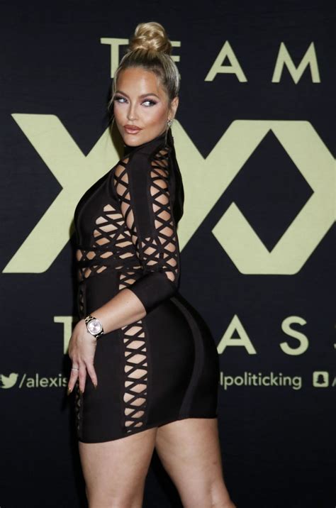 Alexis texas takes her sexy. Alexis Texas At Exxxotica Expo 2019 at the Edison Hotel ...