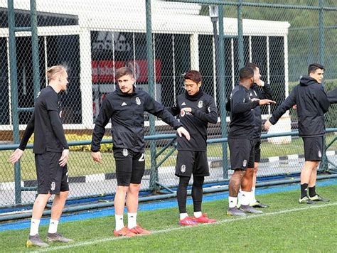 38420 biletli seyircinin izlediği maçın 21. Beşiktaş'ın Antalya maçı kadrosu belli oldu! - Sayfa 1 ...