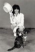 Chrissy Hynde with cat | Chrissie hynde, The pretenders, Music lyrics art