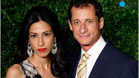 In Dividing With Abedin Anthony Weiner Brings Us All Together Column