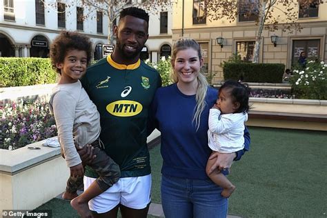 Find the perfect siya kolisi with his family stock photos and editorial news pictures from getty images. Siya Kolisi completes fairy tale story as South Africa ...