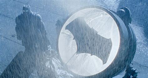 Batman V Superman Trailer 2 Coming Saturday Rating And Runtime Revealed