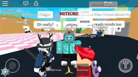 Some Screenshots I Took With Famous Ppl On Roblox Roblox Amino