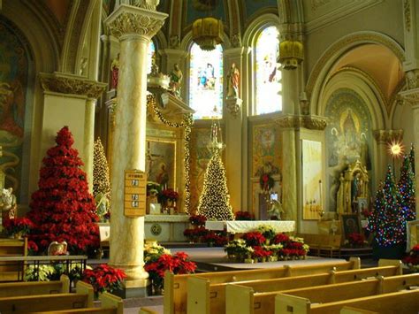 Beautiful Sanctuary Decorated For Christmas Church Christmas