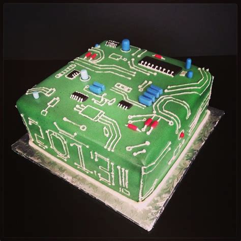 The 25 Best Computer Cake Ideas On Pinterest Engineering Cake