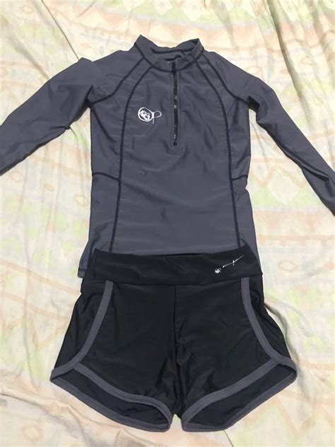 Rashguard On Carousell