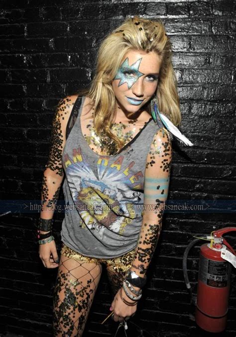 How To Be Kesha For Halloween Anns Blog