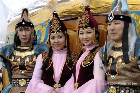 Kazakh Traditional Dance Qara Jorga Cultura Vestidos