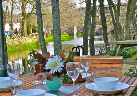 Set in richka, 9 km from izki, river cottage complex offers a restaurant and free wifi. The Moorings - a luxury holiday cottage set on the banks ...