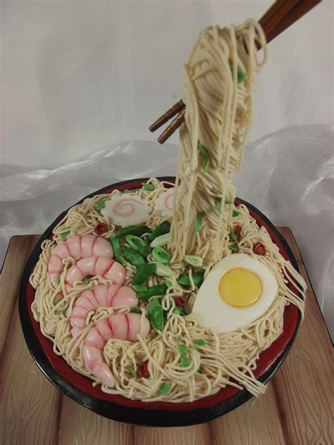 Ramen Noodle Birthday Cake ภาพอาหาร