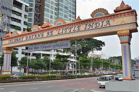 Looking for kuala lumpur embassies (city)? Kuala-Lumpur-Little-India-puerta - Nada Incluido - Blog de ...