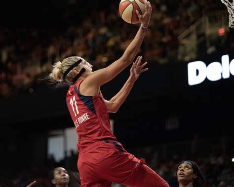 Wnba News Elena Delle Donne Reminded Us Just How Special She Is