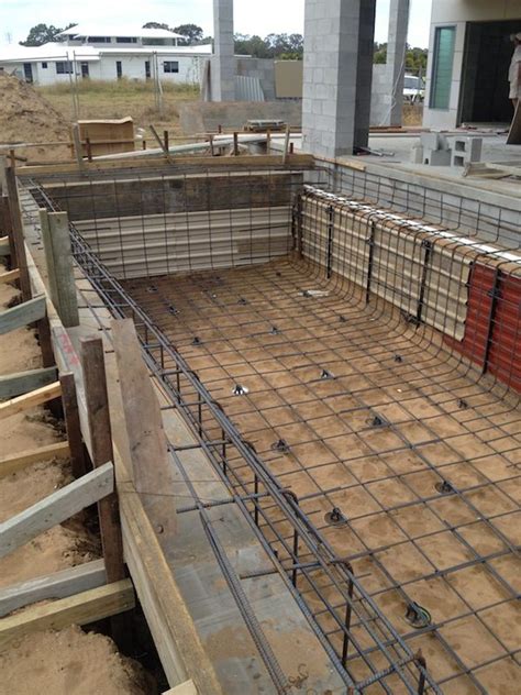 A do it yourself fiberglass pool installation makes you the supervisor of the project, and ultimately, you are in charge of how everything turns out. Swimming Pool Construction How - SWIMMING POOL
