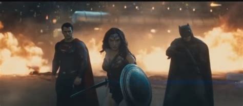 Justice League Spoilers Gal Gadot Teases Batman And Wonder Woman Dynamic