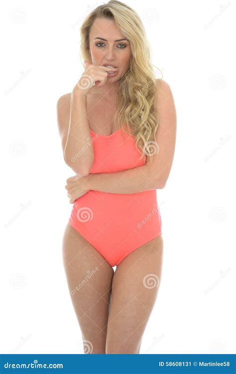Sexy Jong Blonde Pin Up Model Wearing Een Roze Lichaam Stock Afbeelding Image Of Bocht