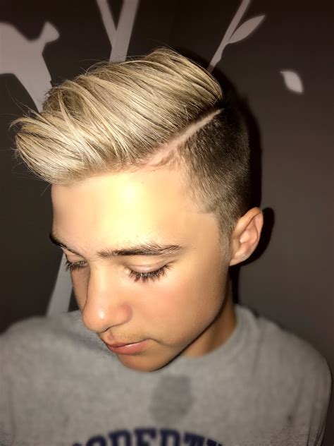 Mensboys Haircuts Blonde Highlights Bleach Blonde Hair Blonde