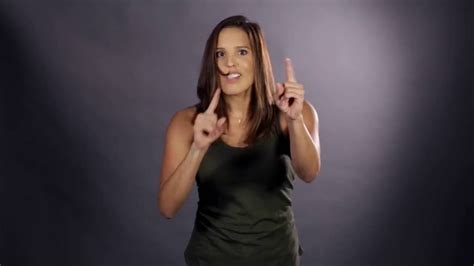 Deaf Woman Performs An Amazing American Sign Language Interpretation Of