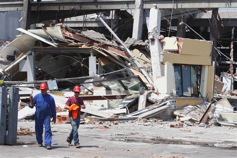 At Least 17 Dead Buildings Crumble After 58 Magnitude Earthquake Hits
