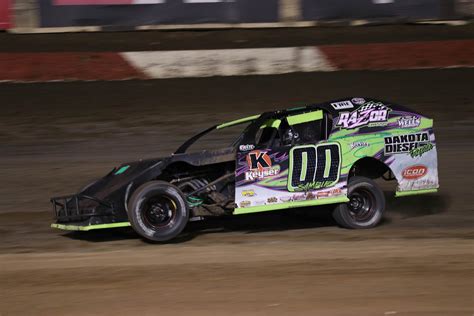 Photo Gallery Passcar Stock And Imca Mod Races At The Pas