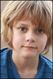 Ty Simpkins 2018: dating, tattoos, smoking & body facts - Taddlr