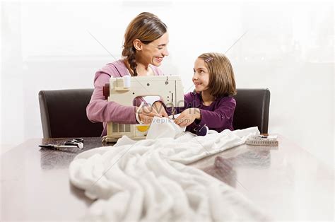 Mother Teaches Daughter To Sew Clothes Picture And Hd Photos Free Download On Lovepik