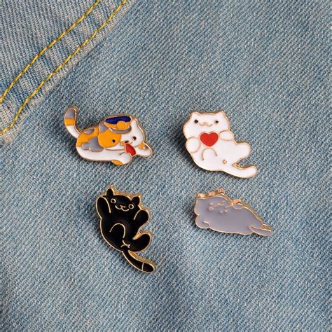 4pcsset Cartoon Cat Kitten Brooch Metal Drip Oil Pins Fashion Cute