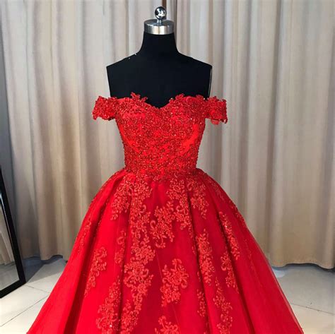 Fashion Ball Gown Off The Shoulder Red Long Prom Dress With Appliques