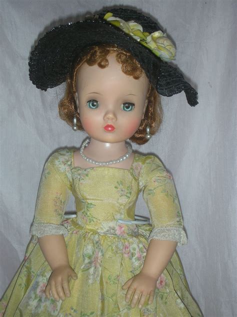 beautiful vintage madame alexander red hair cissy doll in yellow day dress day dresses madame