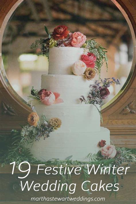 Our Favorite Winter Wedding Cakes Wedding Cake Fresh Flowers Winter