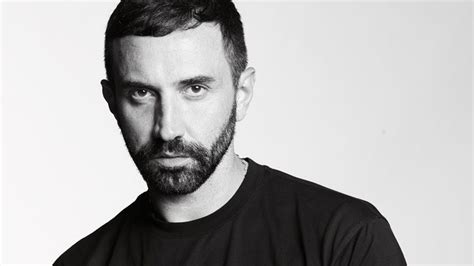 Sticky & sweet tour (2010). Burberry appoints Riccardo Tisci as Chief Creative Officer ...