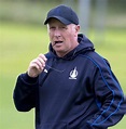 Peter Houston hopes Falkirk can benefit from Hibs having 'fingers in ...