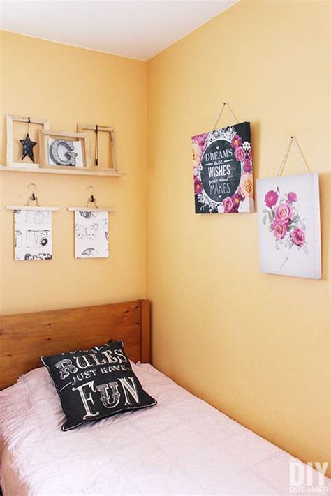 How To Make Rustic Frames To Use For A Gallery Wall Picture Frame