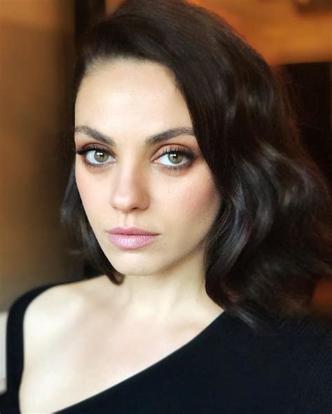 Mila Kunis Got Her Shortest Haircut Ever And Were Obsessed