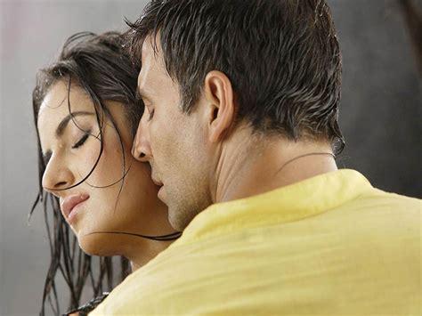 Hot Bollywood Love Making Kissing Scenes