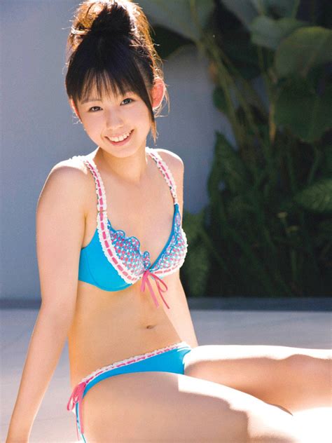 Photo Cewek Bugil Rina Koike Sexy Blue Bikini In The Pool 18525 Hot